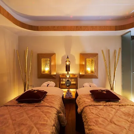 酒店 Constantinou Bros Pioneer Beach Hotel 4*