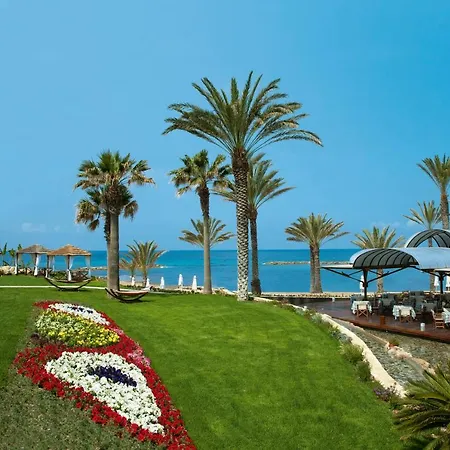 Constantinou Bros Pioneer Beach Hotel Paphos
